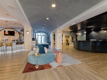 Reception area at voco Sarasota by IHG