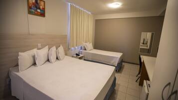 Quarto Standard | Quartos à prova de som, Wi-Fi de cortesia, roupa de cama