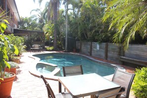Outdoor pool - Best Western Ipswich (Ipswich)