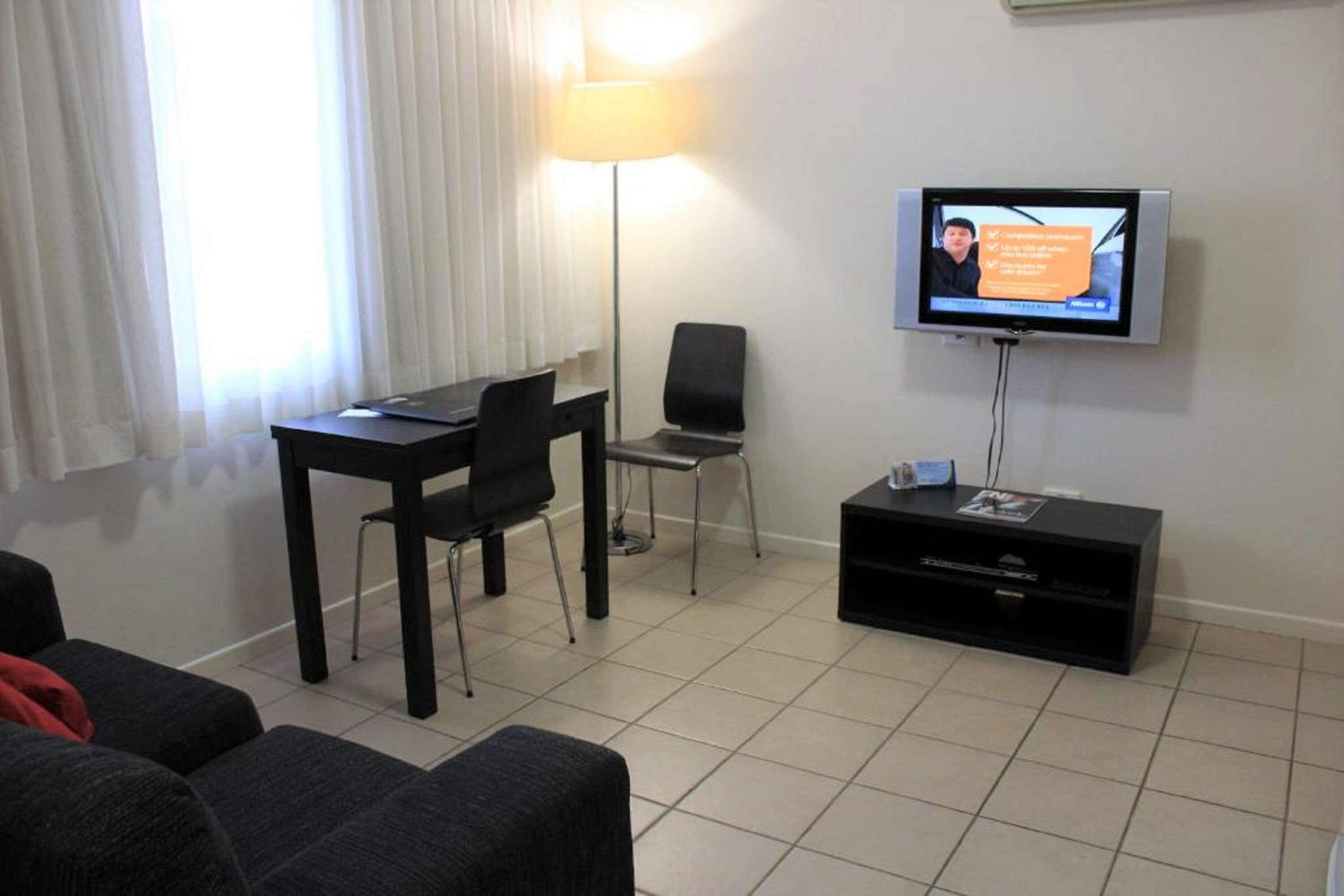 superior apartment, 1 queen bed, non smoking, kitchenette (separate living room) | premium bedding, minibar, in-room safe, desk