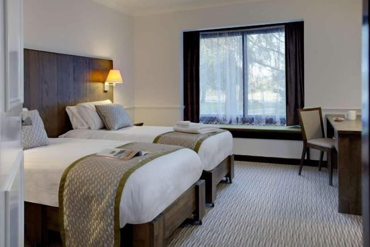 Minibar, in-room safe, desk, blackout drapes