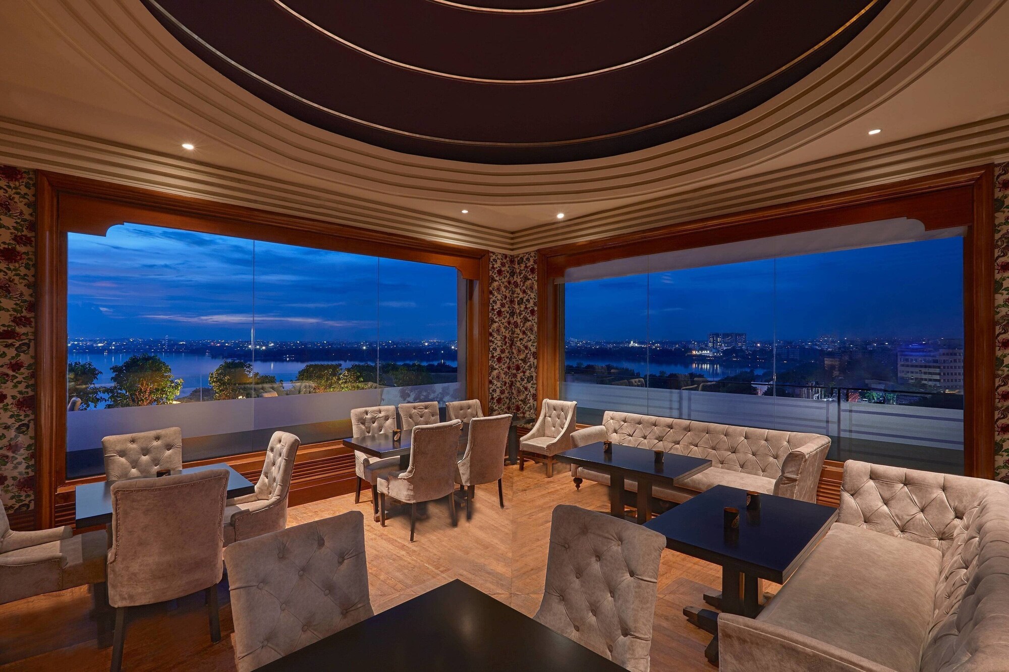 5 Star Hotels