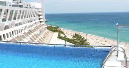 Sesimbra Oceanfront Hotel - Preferred Hotels and Resorts
