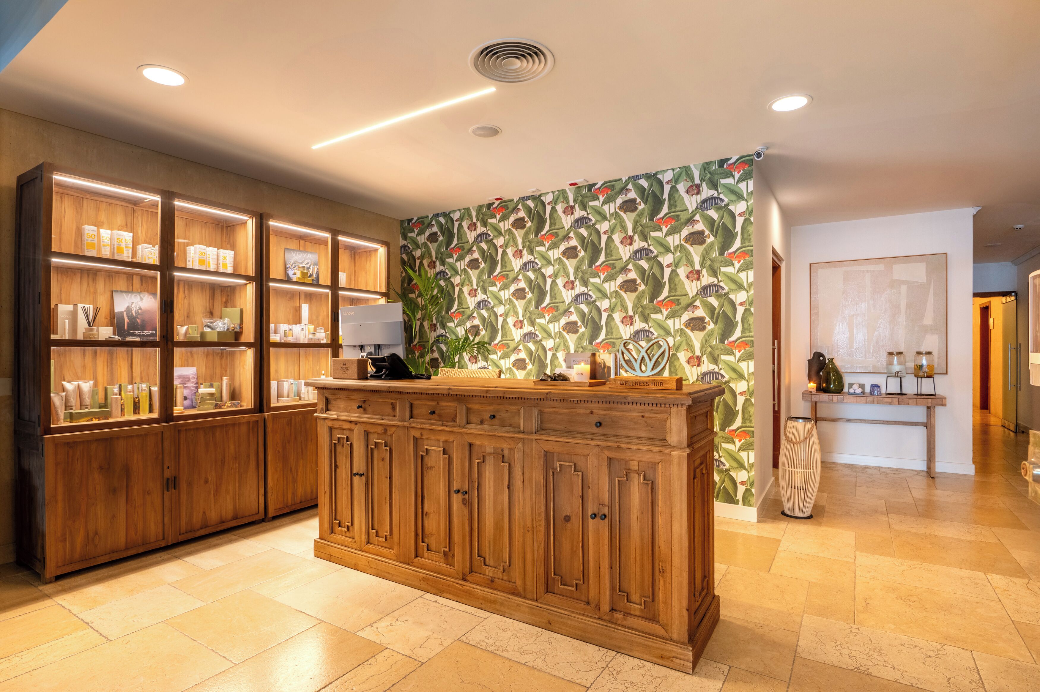 couples treatment room(s), sauna, hot tub, steam room