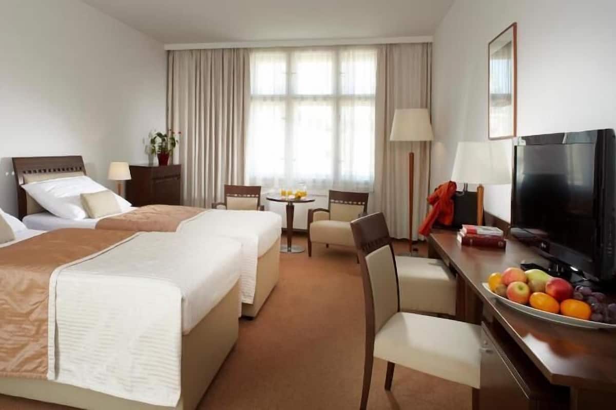 Minibar, in-room safe, desk, blackout curtains