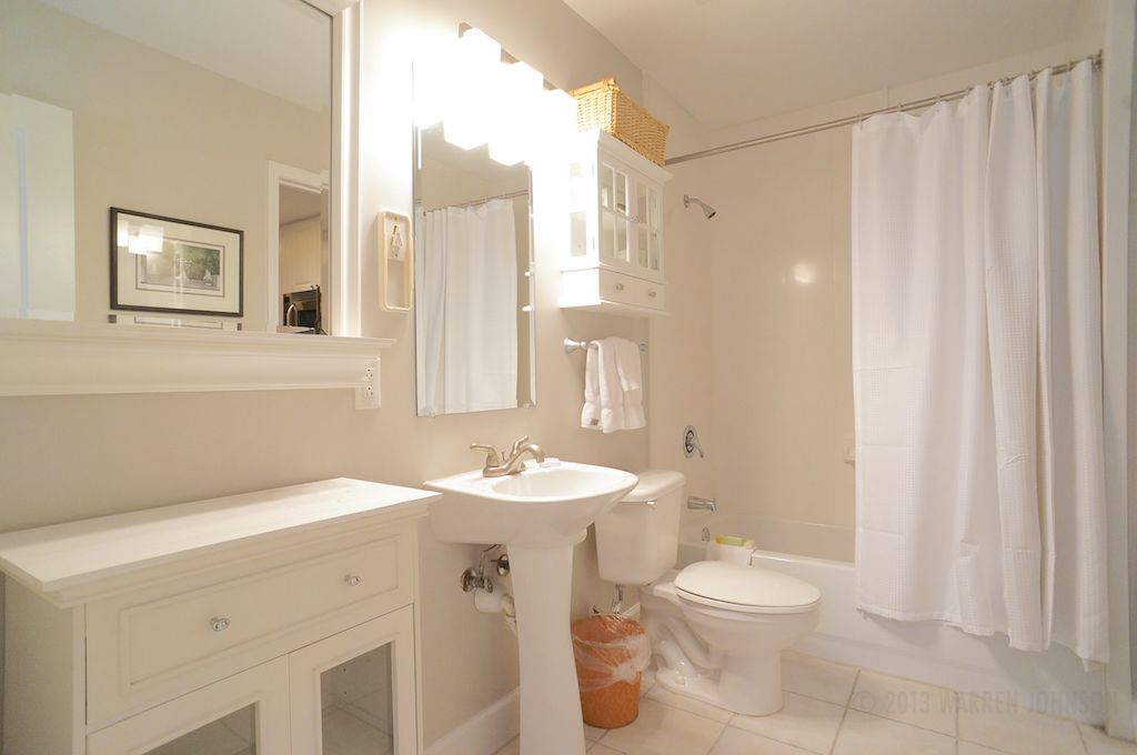 bathroom | free toiletries, hair dryer, towels, soap