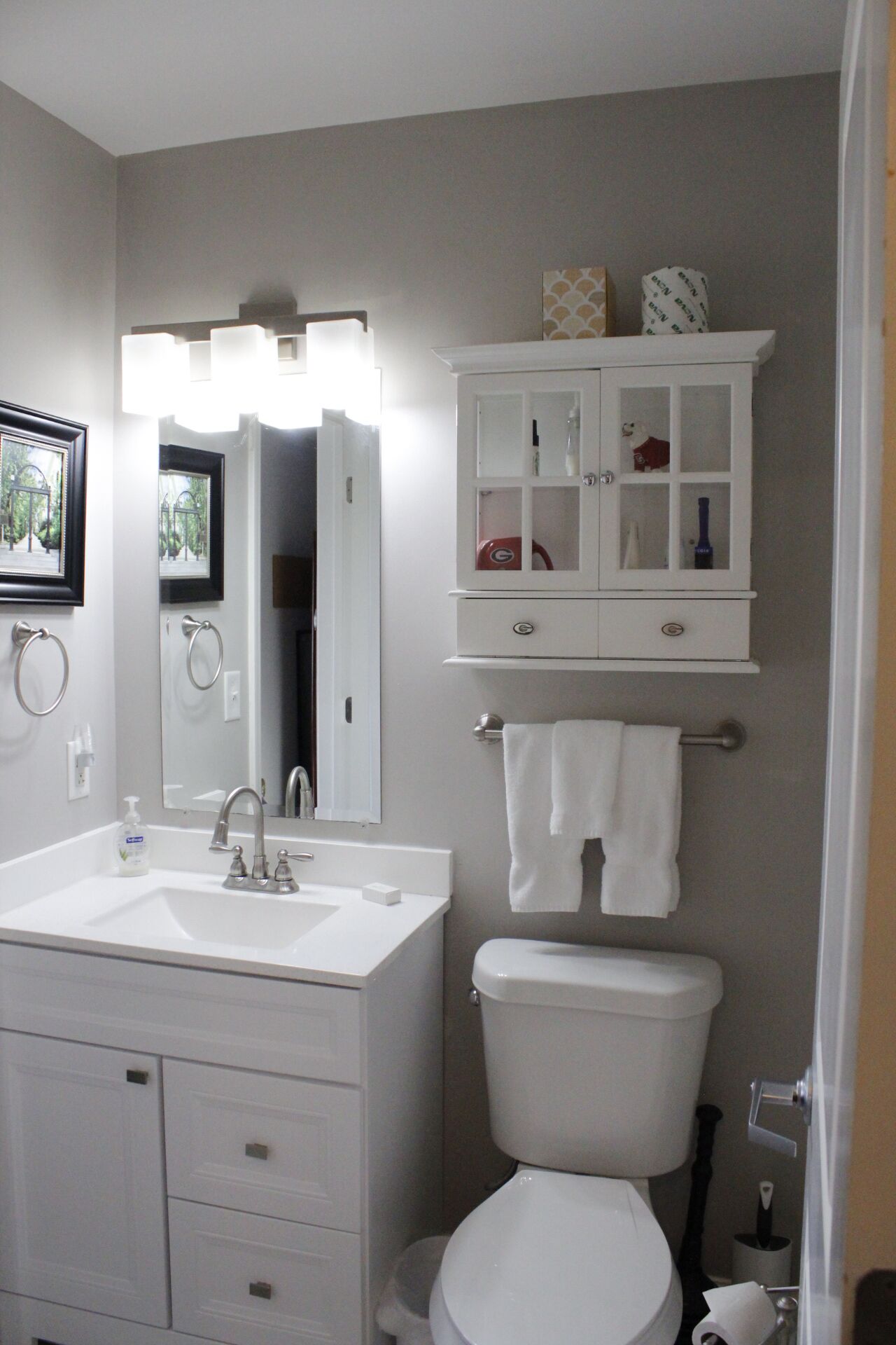 suite, 1 bedroom | bathroom | free toiletries, hair dryer, towels, soap