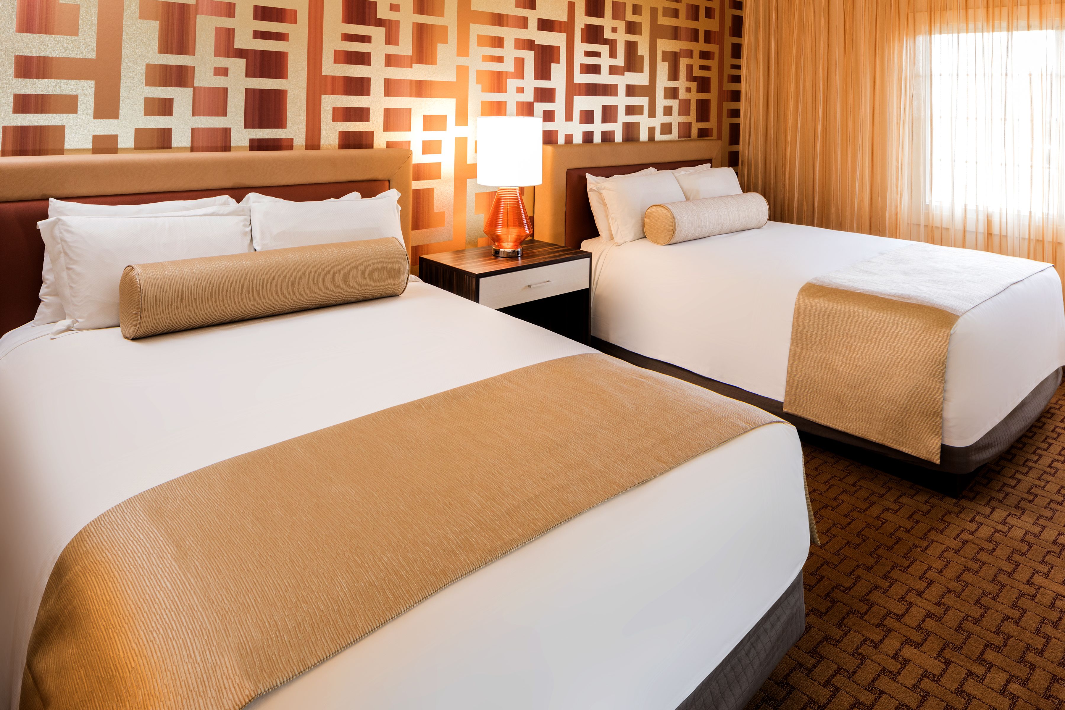 resort opulence two queens | blackout curtains, free cots/infant beds, rollaway beds, free wifi