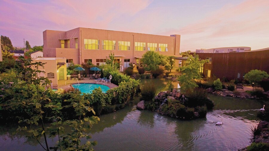 DoubleTree by Hilton Napa Valley - American Canyon