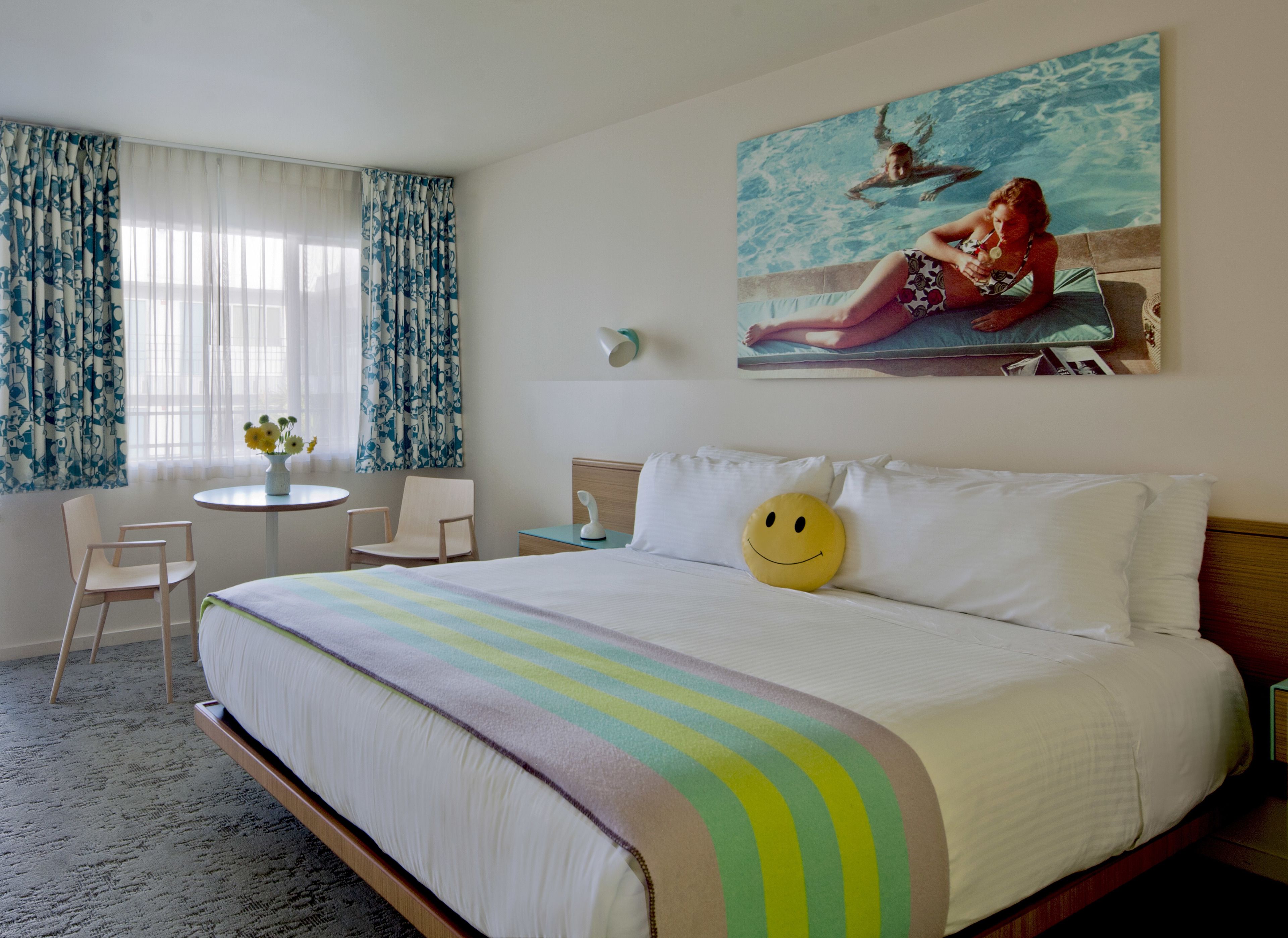 Classic Room, 1 King Bed | Frette Italian sheets, premium bedding, pillow-top beds, in-room safe