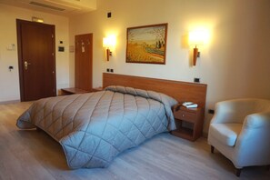 Minibar, in-room safe, desk, blackout curtains