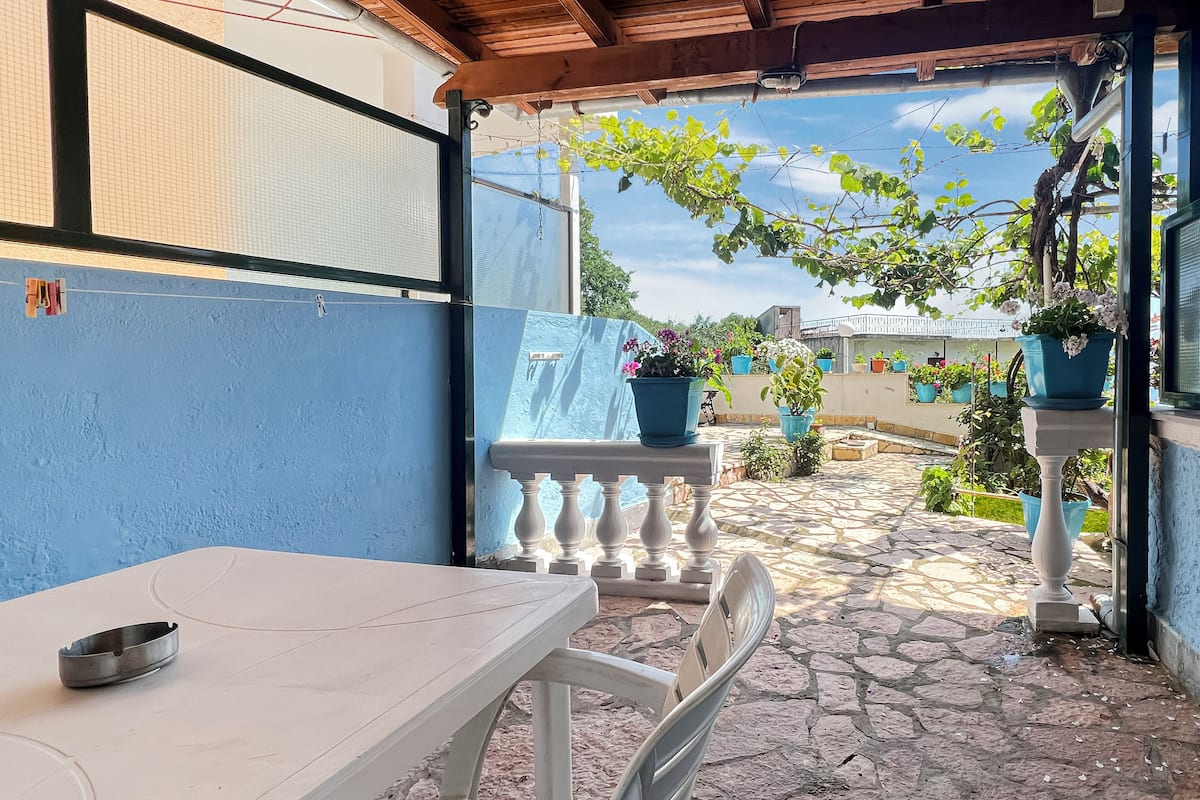 Standard Single Room | Terrace/patio