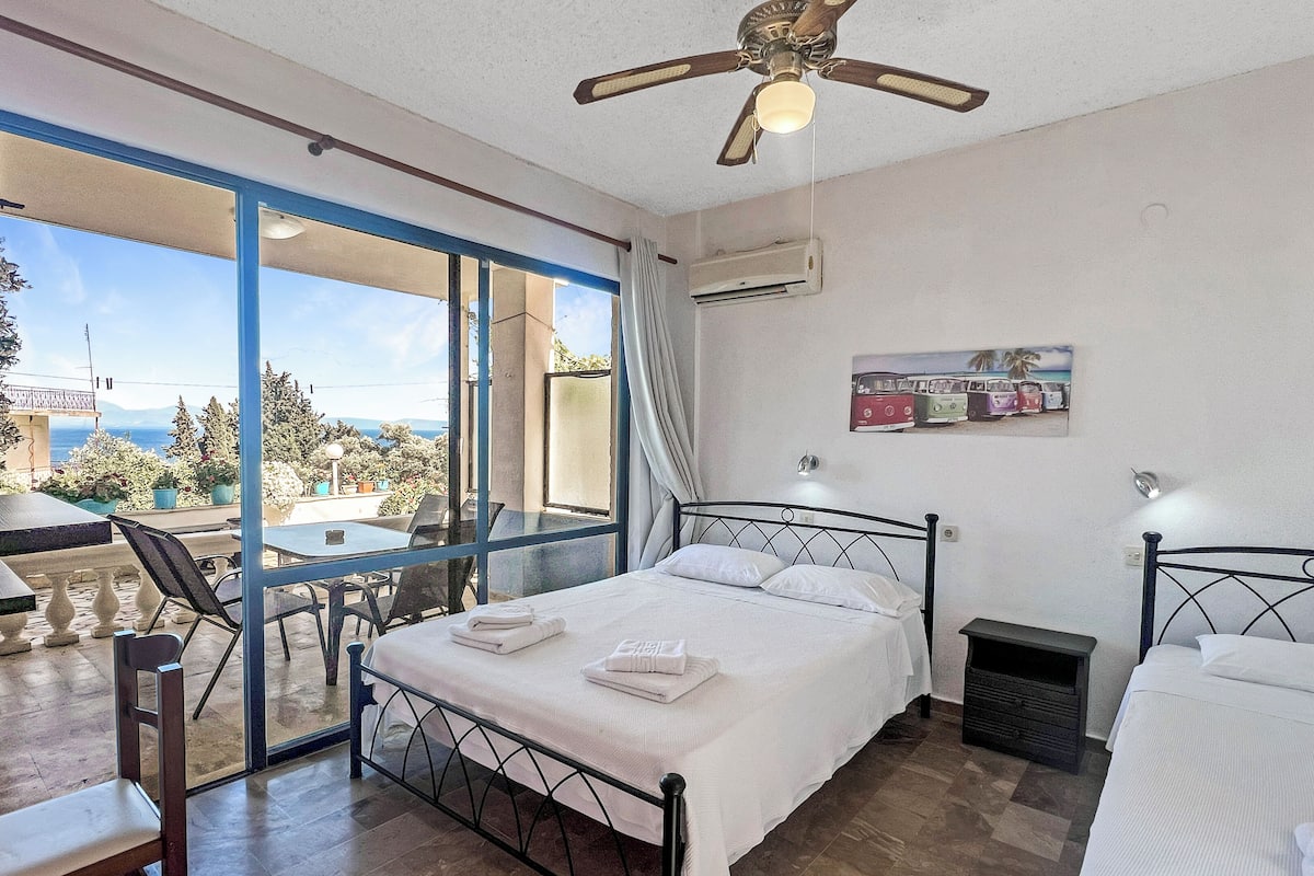 Grand Apartment, 2 Bedrooms, Pool Access, Sea View | Premium bedding, pillowtop beds, blackout drapes