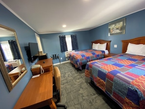 Standard Room, 2 Double Beds - Royal Inn Claremont (Claremont)