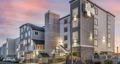 Elizabeth Oceanfront Suites, Ascend Hotel Collection