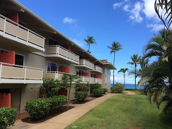 Exterior detail at Kaanapali Ocean Inn