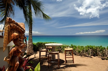 3 outdoor pools, cabanas (surcharge), pool umbrellas at Kaanapali Ocean Inn