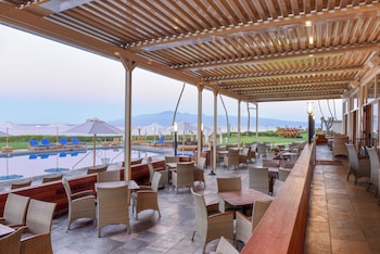Breakfast served at Kaanapali Ocean Inn