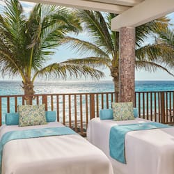 Couples treatment rooms, sauna, hot tub, steam room, body treatments