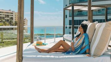 3 albercas al aire libre y camas balinesas (con cargo)