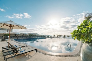 3 outdoor pools, cabanas (surcharge), pool umbrellas