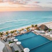 Seadust Cancún Beach Resort  All Inclusive
