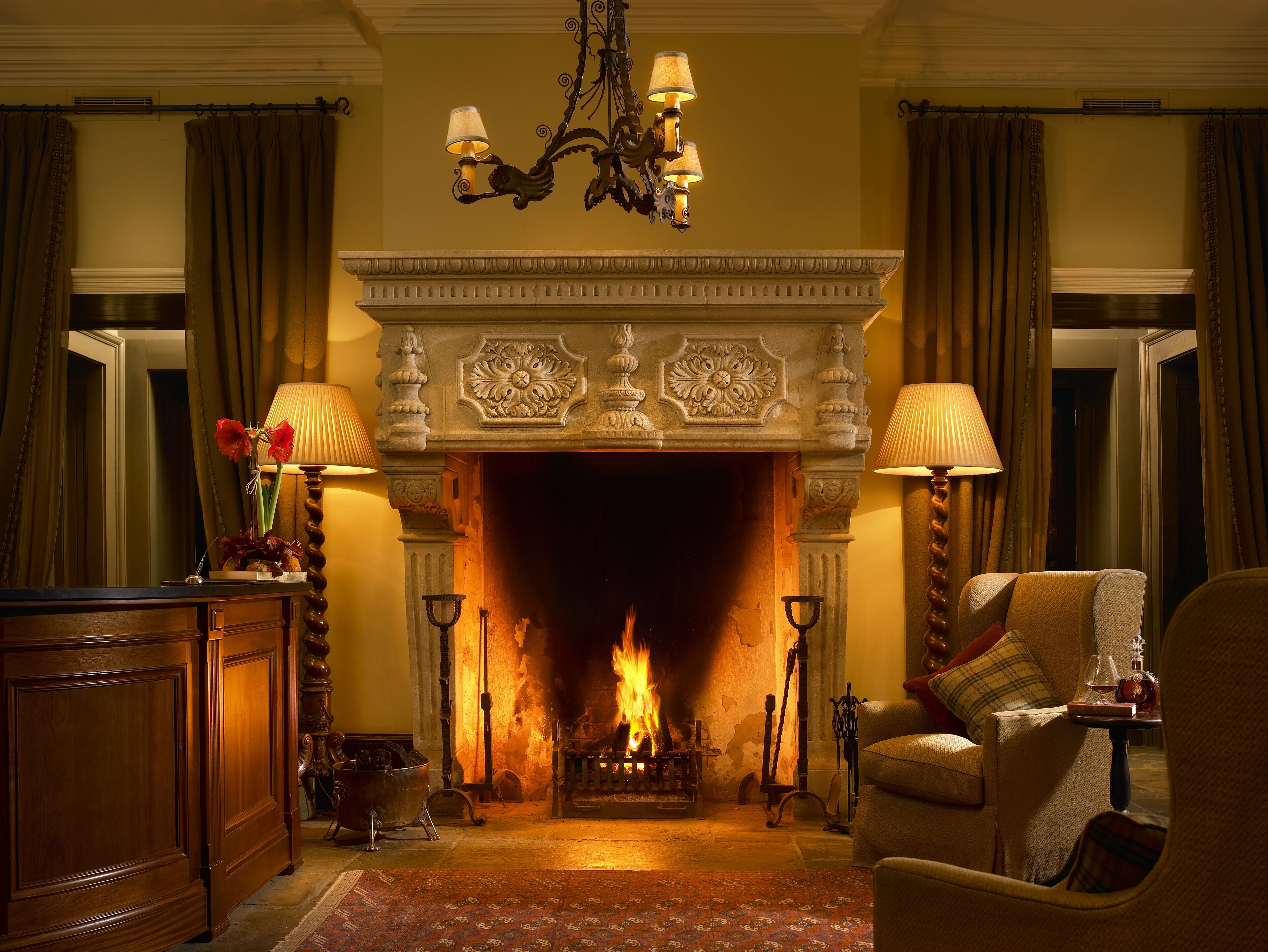 egyptian cotton sheets, premium bedding, in-room safe