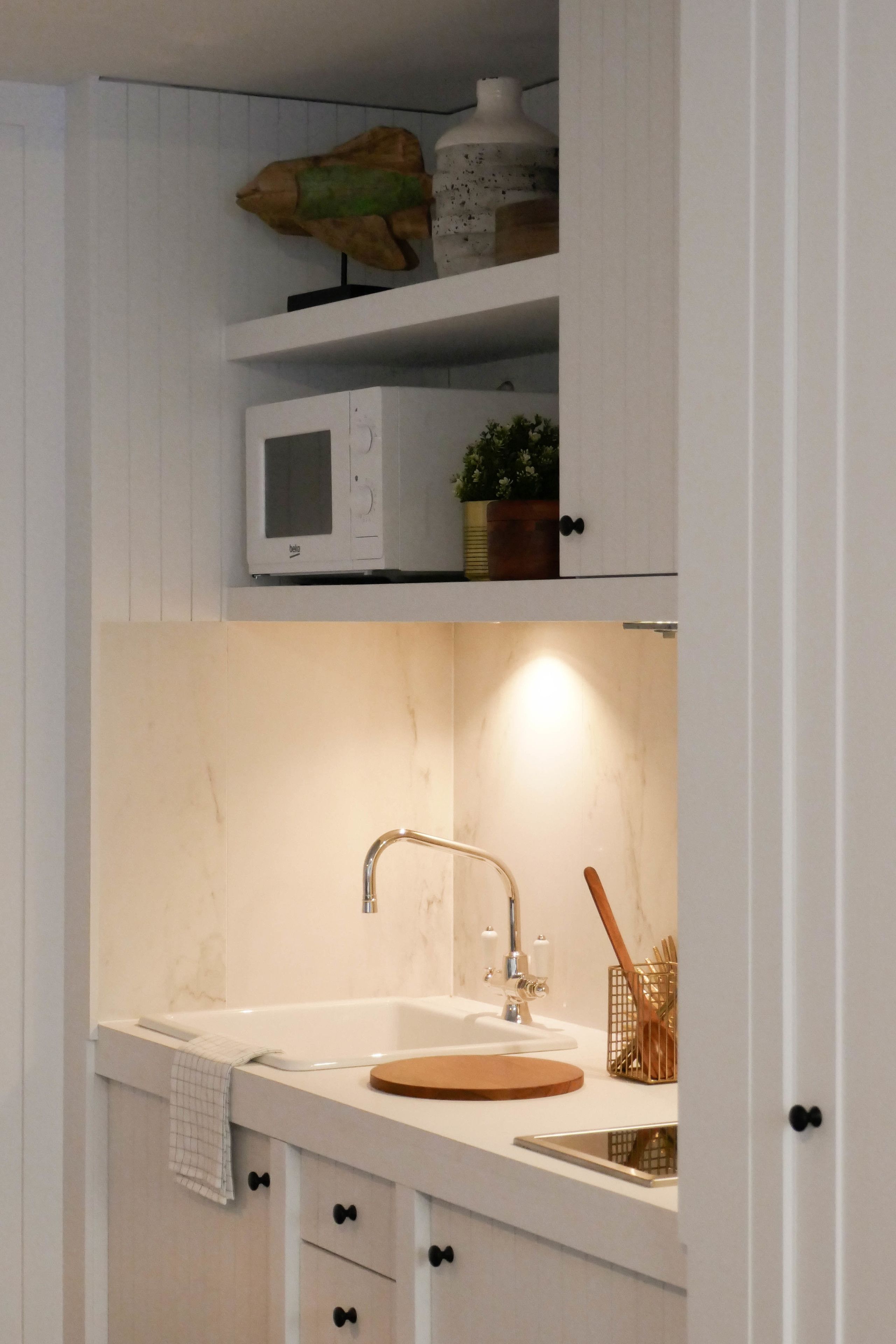 华丽开间 | 隔音、免费 WiFi、床单