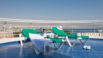 Caribbean Suite - 3 Room With Big Terrace+ Hot Tub & Kitchenette - 100m² | Balcón