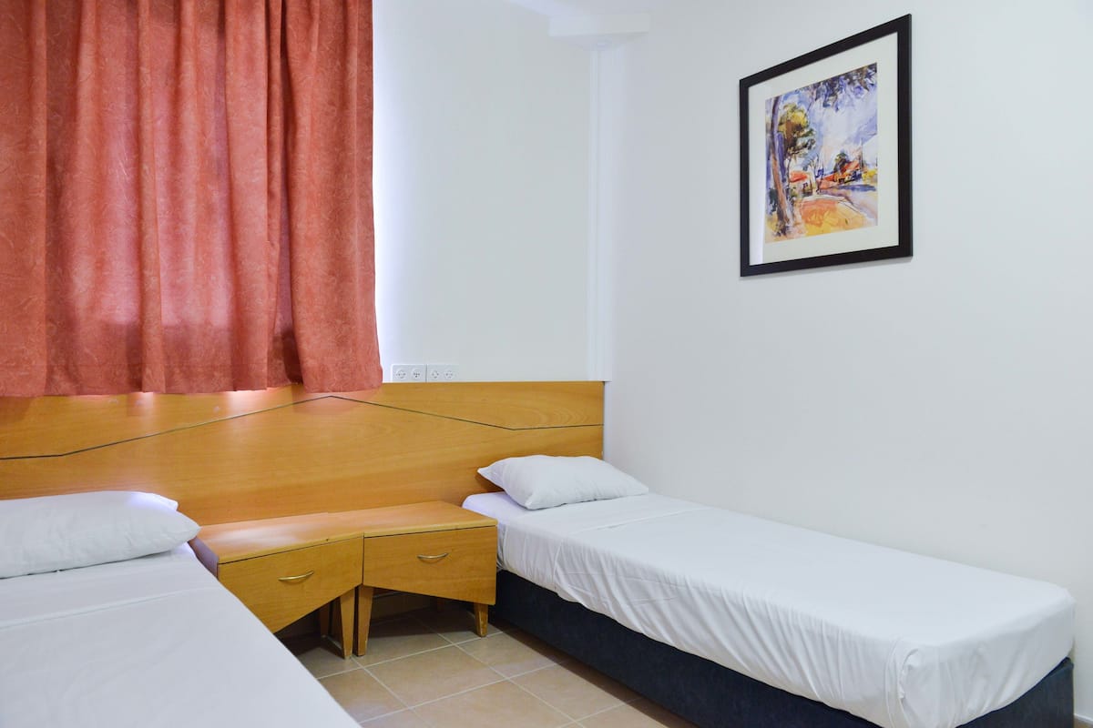 2 chambres, coffres-forts dans les chambres, Wi-Fi gratuit