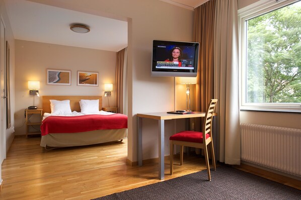 Desk, blackout curtains, iron/ironing board, free WiFi