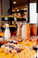 Colazione a buffet a pagamento, servita tutte le mattine 