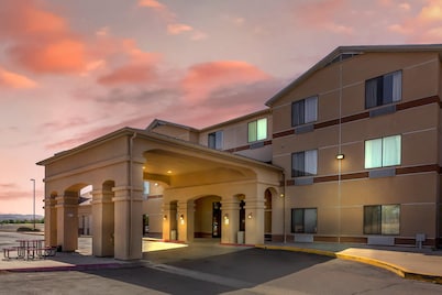Comfort Inn And Suites