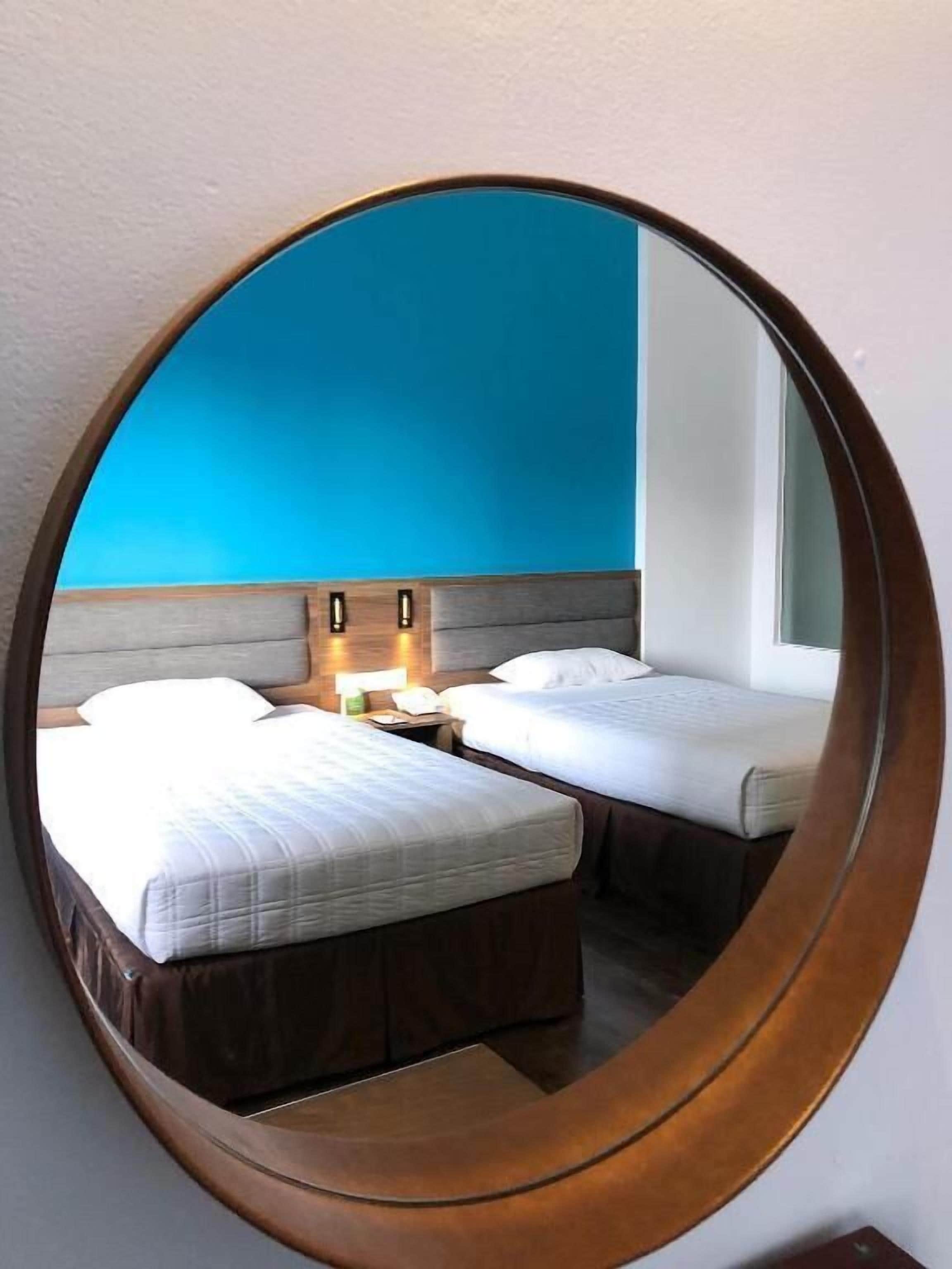 Signature Deluxe Double or Twin Room