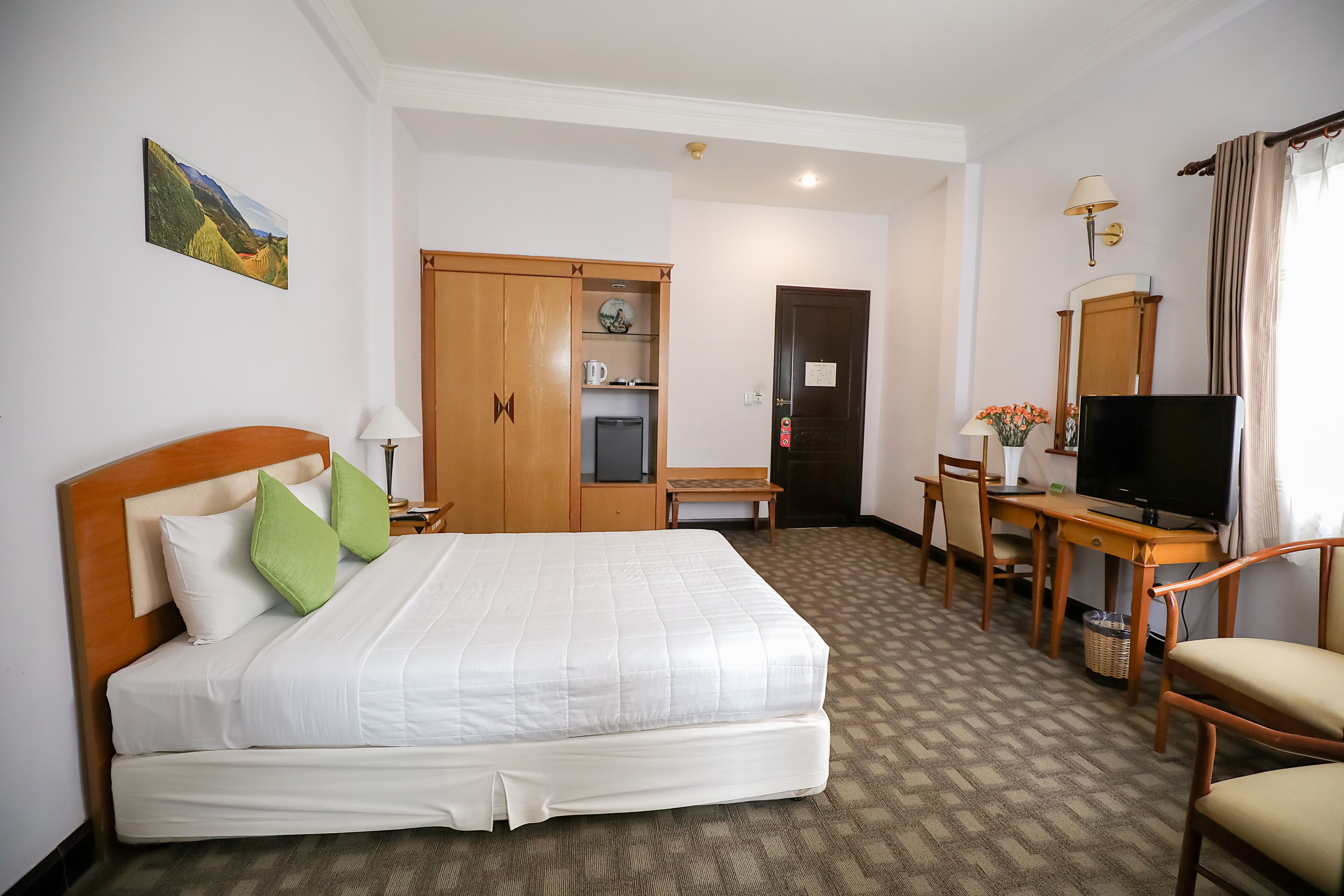 Minibar, in-room safe, desk, blackout curtains