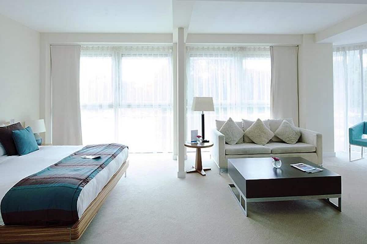 in-room safe, free cots/infant beds, free wifi, bed sheets