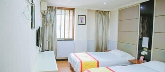 Anqing Chundu Business Hotel