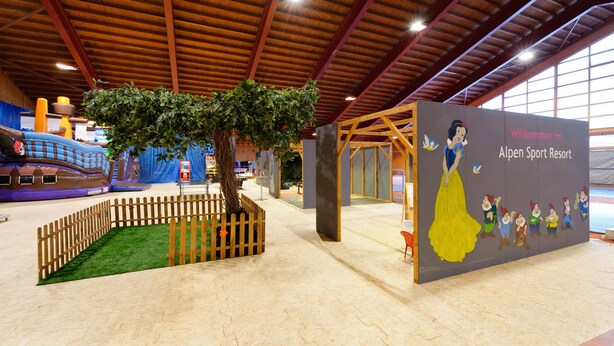 Children's play area - indoor - Hotel Alpina (Graechen)