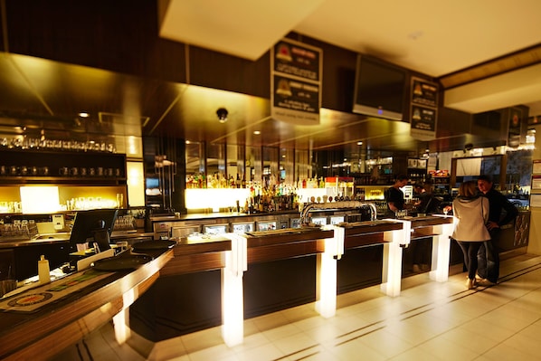 Bar (on property) - Quality Hotel Mildura Grand (Mildura)