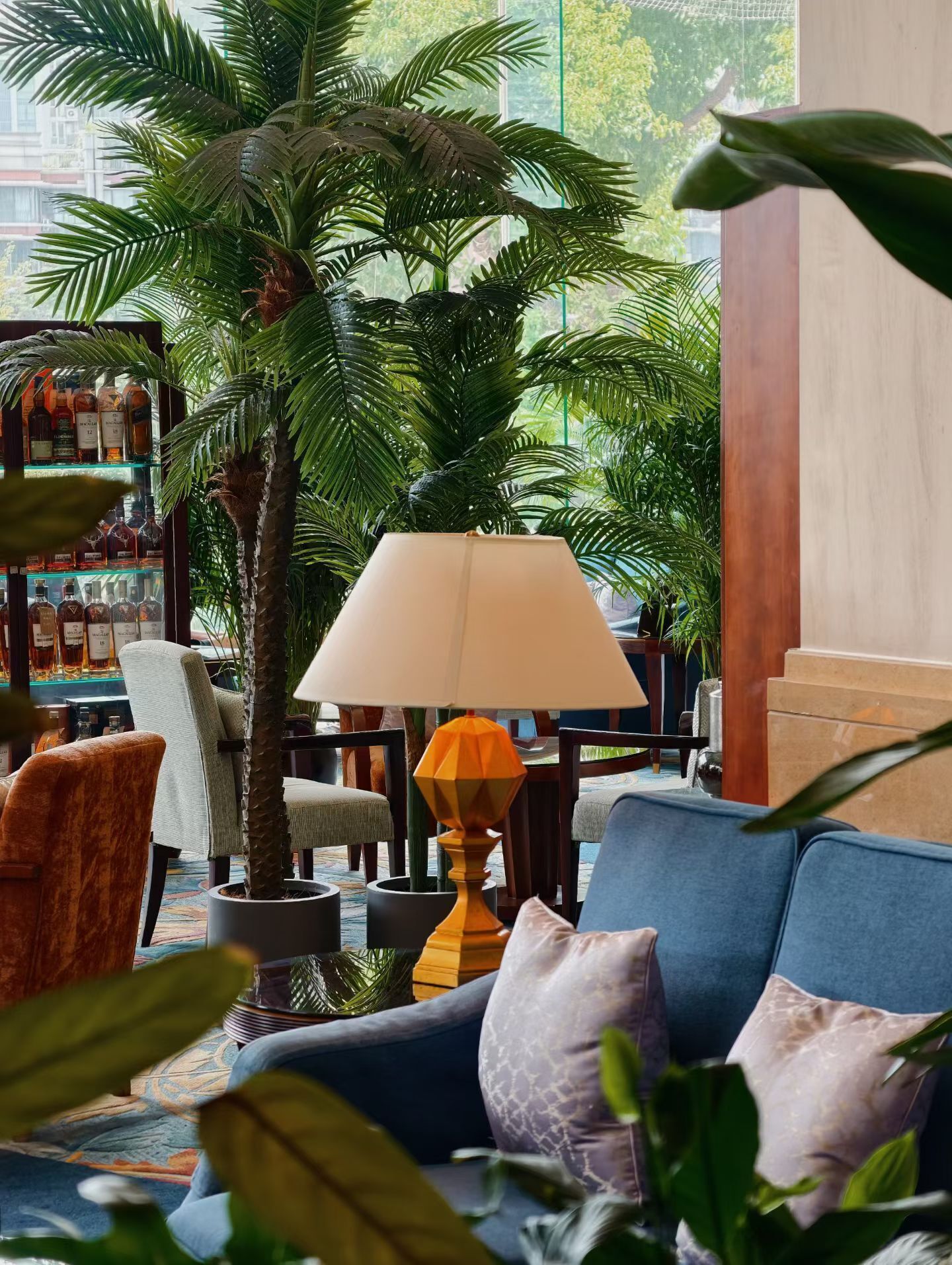 Lobby-Lounge