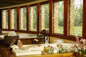 Kropsbehandlinger, ansigtsbehandlinger, massage-/behandlingsrum