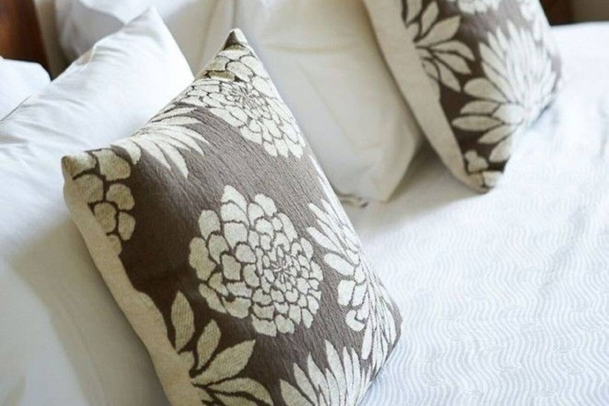 1 habitación y ropa de cama de alta calidad