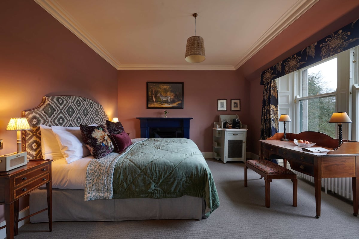 Estate Room | Sábanas de algodón egipcio y ropa de cama de alta calidad