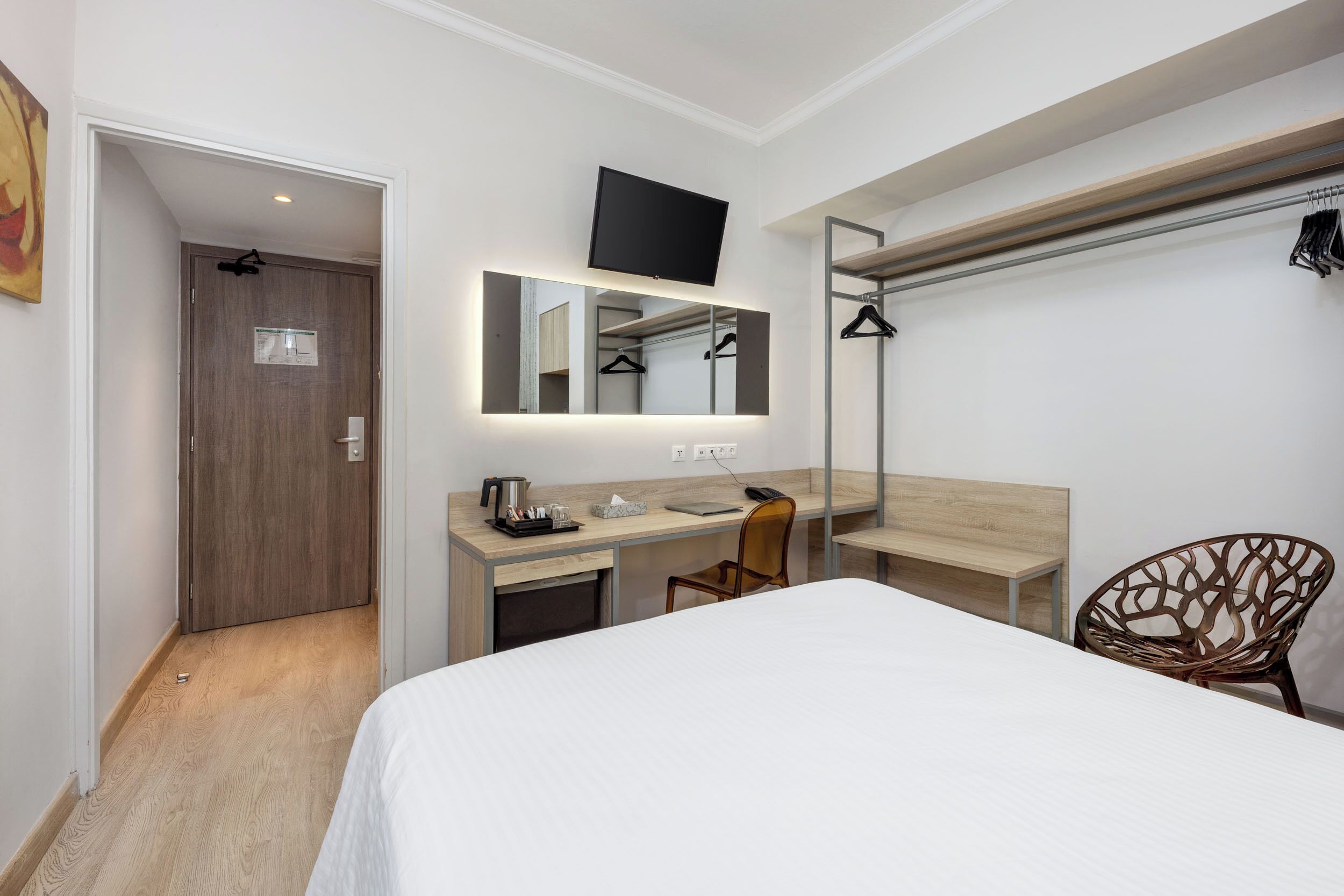 minibar, in-room safe, desk, blackout curtains