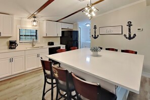 3 bedroom 2 bath home - sleeps up to 8  | Private kitchen | Fridge, microwave, oven, stovetop