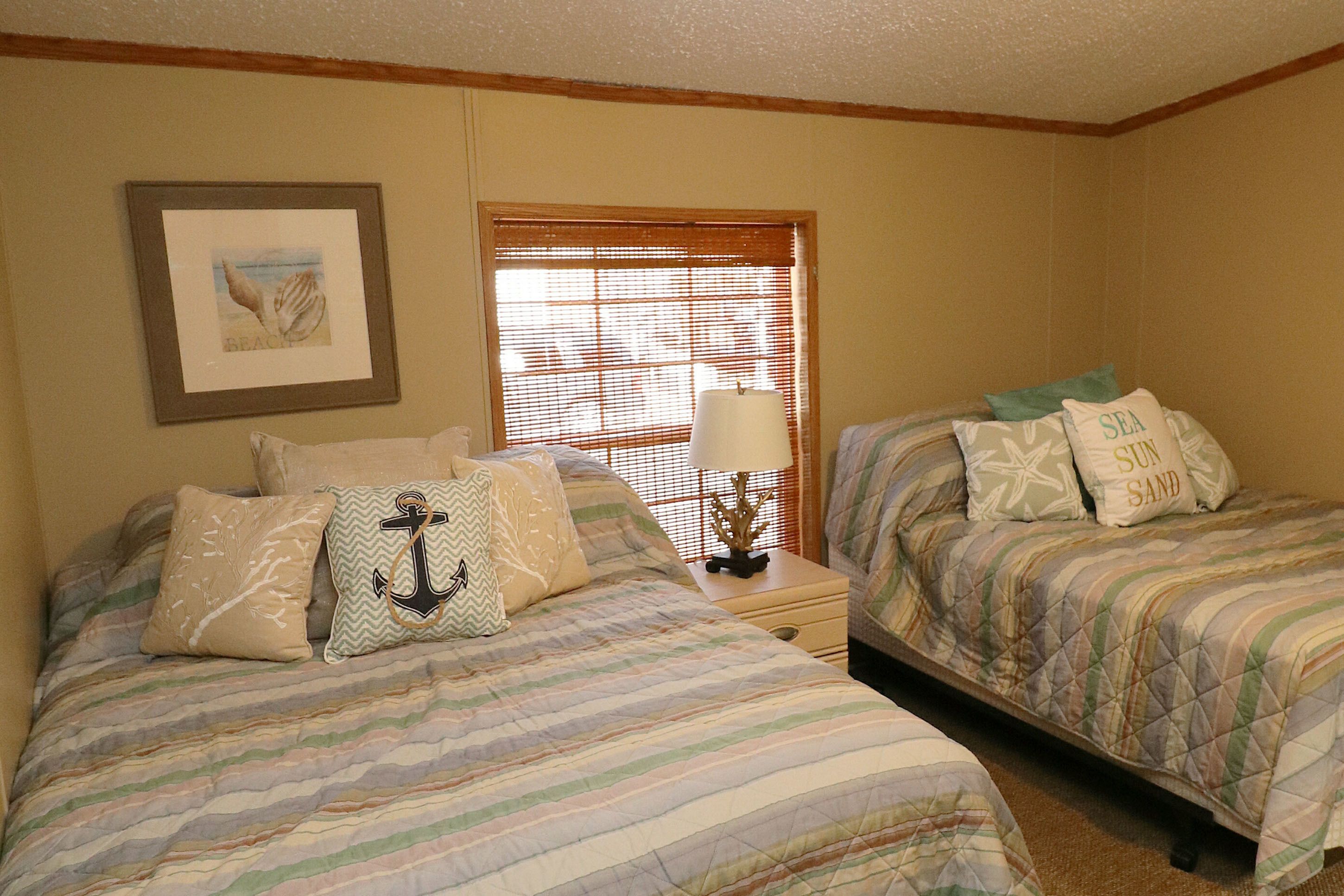 3 bedroom 2 bath home - sleeps up to 10 | 3 bedrooms, free wifi, alarm clocks