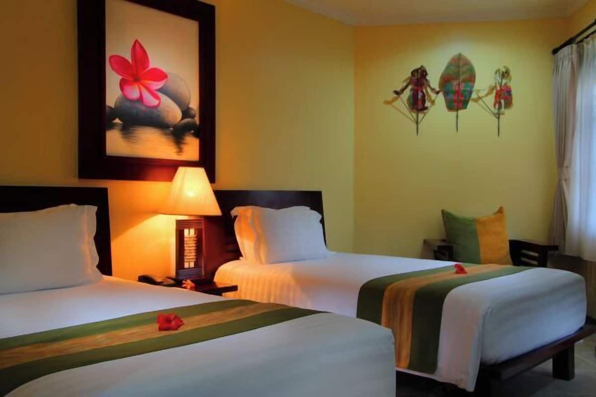Minibar, in-room safe, free cots/infant beds, rollaway beds