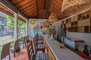 Se sirven desayunos, almuerzos y cenas