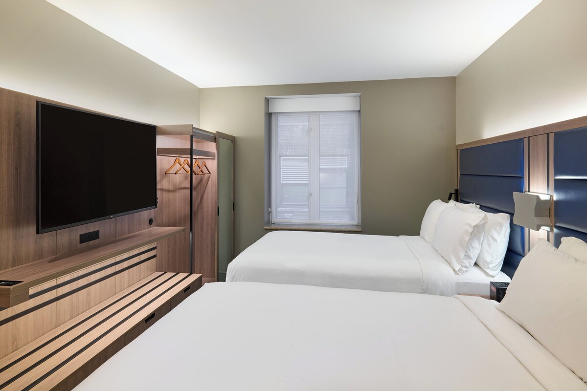 Pillowtop beds, in-room safe, laptop workspace, blackout drapes