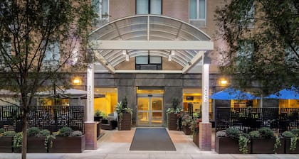 Holiday Inn Express NYC Chelsea – NoMad Area by IHG